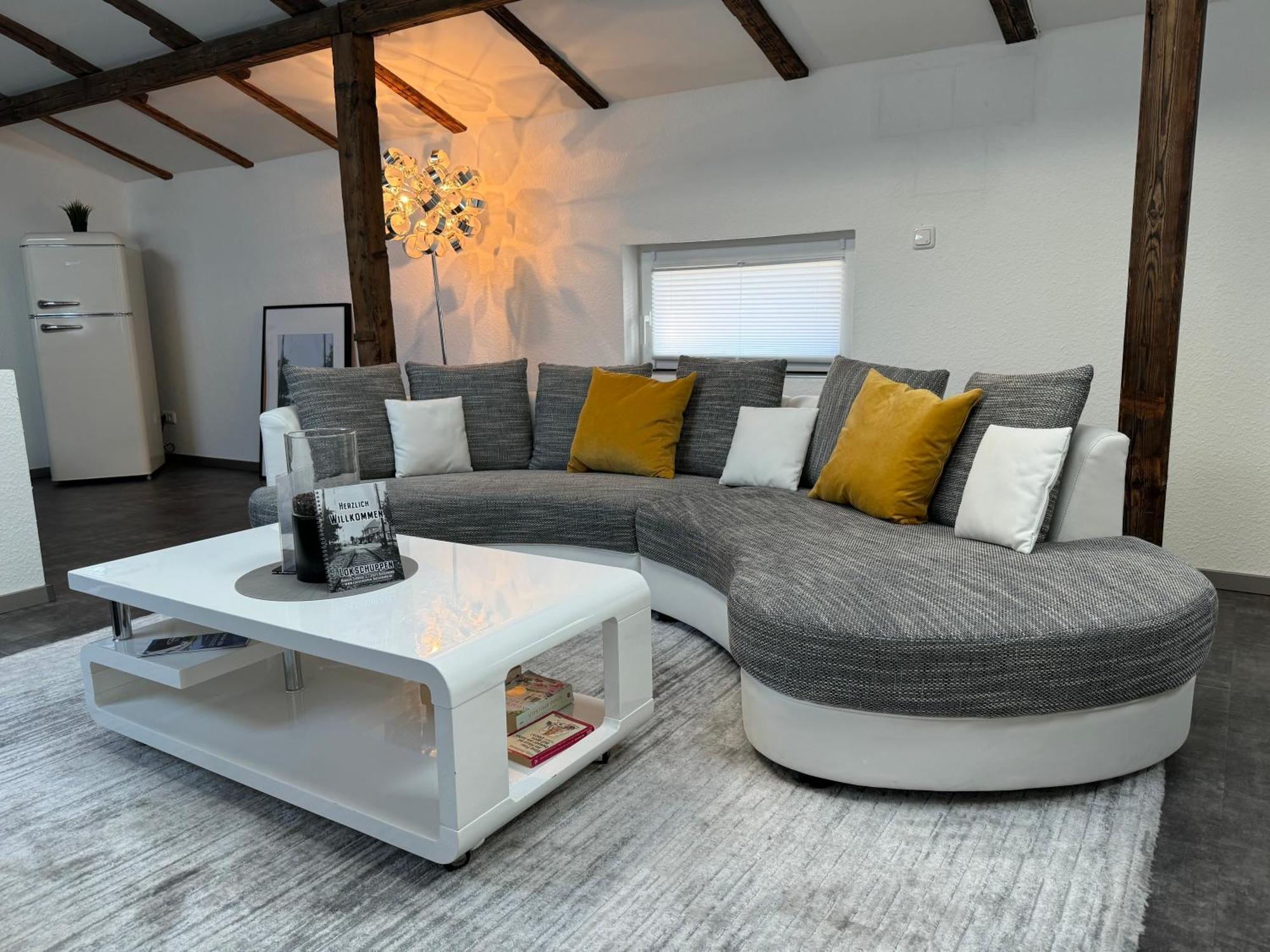 Gleis 13 - The Loft Im Ehemaligen Lokschuppen Apartment Bueckeburg Ngoại thất bức ảnh